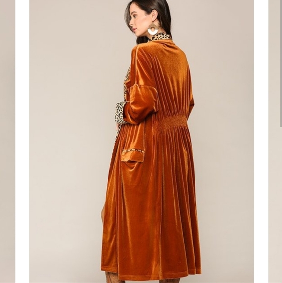 Custom Fairy Velvet Duster Cardigan with Leopard Detail & Smocked Back - Picture 4 of 9